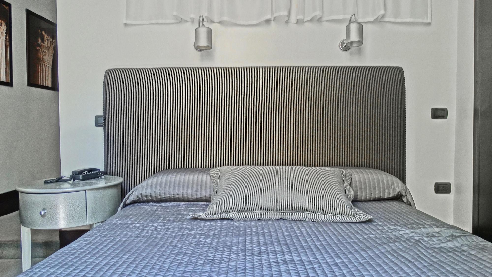 Hotel Giuggioli Roma Ngoại thất bức ảnh