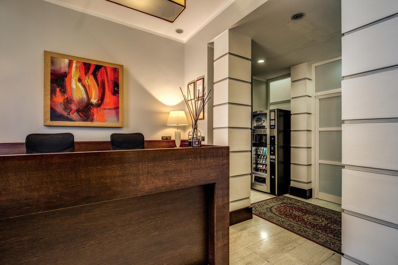 Hotel Giuggioli Roma Ngoại thất bức ảnh